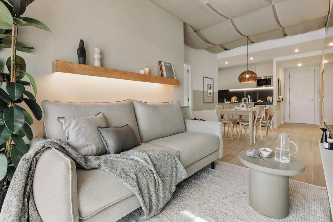 Canyelles - 2 Bedrooms And Terrace In Sant Antoni Barselona